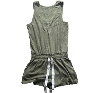 Wilfred XS romper